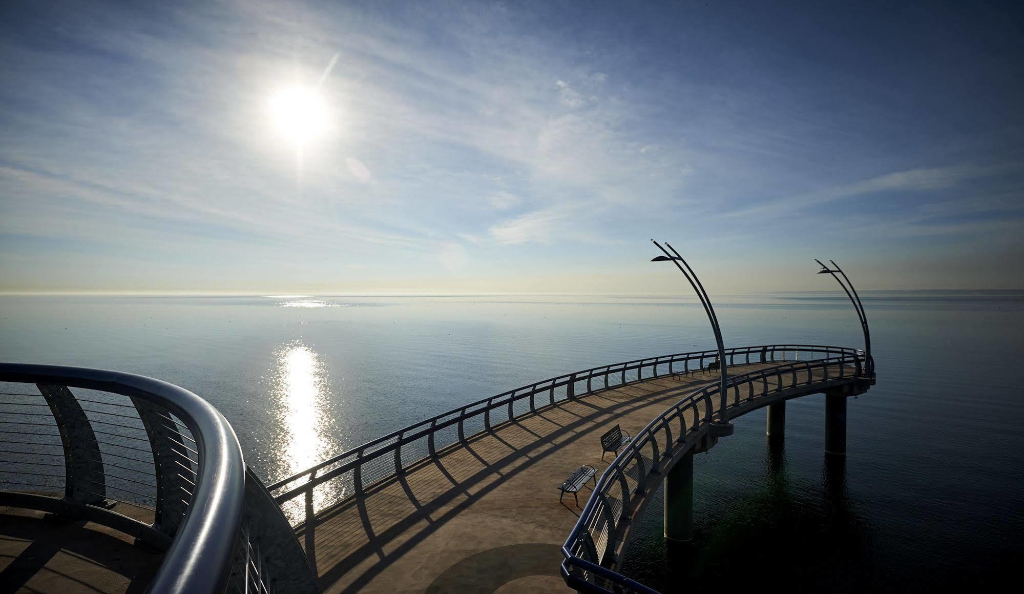 Waterfront Hotel Downtown Burlington Luaran gambar
